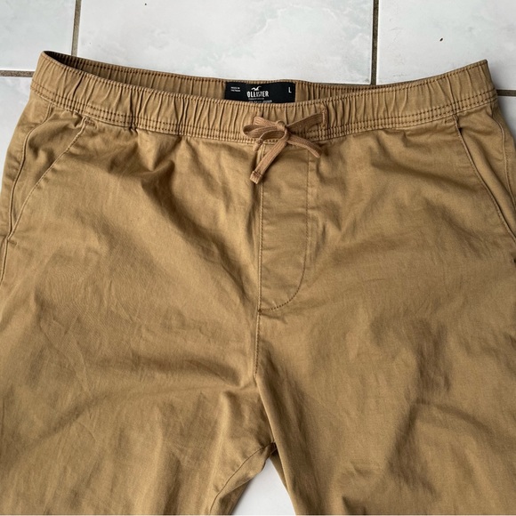 Hollister Chinos - Picture 2 of 2